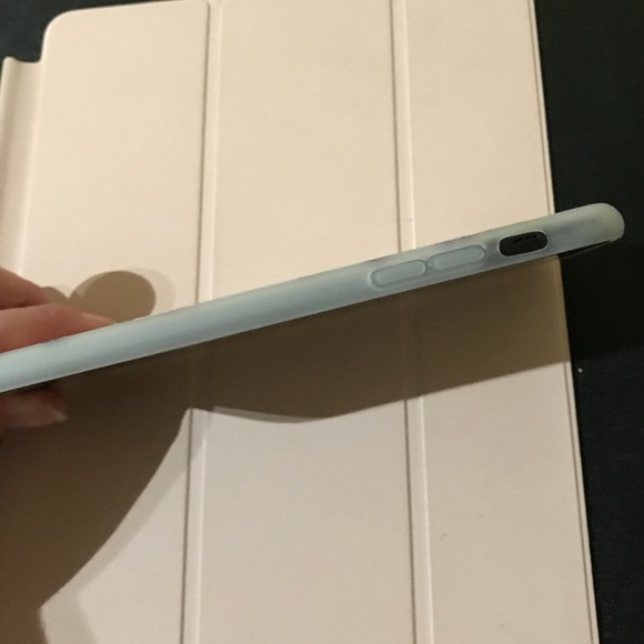 New iPhone 7/8 plus Flower 🌸 🌺🌹 case - Picture 4 of 6